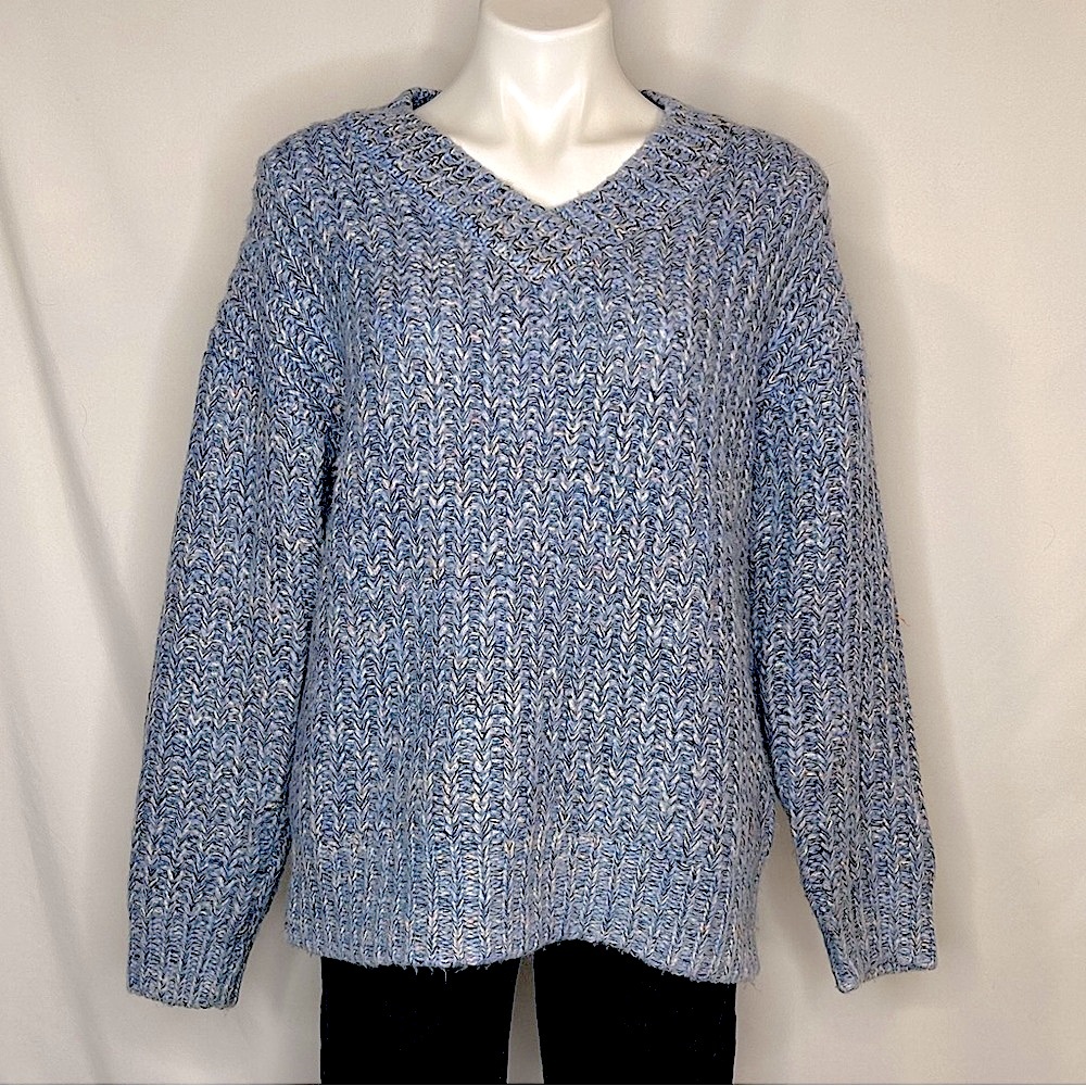 For the Republic, Blue Chunky Knit V Neck Sweater, Medium